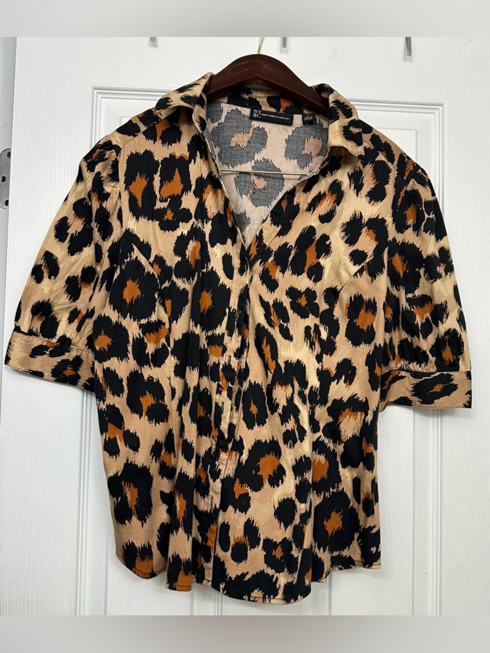 Animal Print Short-Sleeve Women Shorts Set - Tan & Black